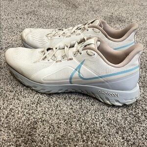 Mens Nike White and Blue Golf Shoes Water Proof